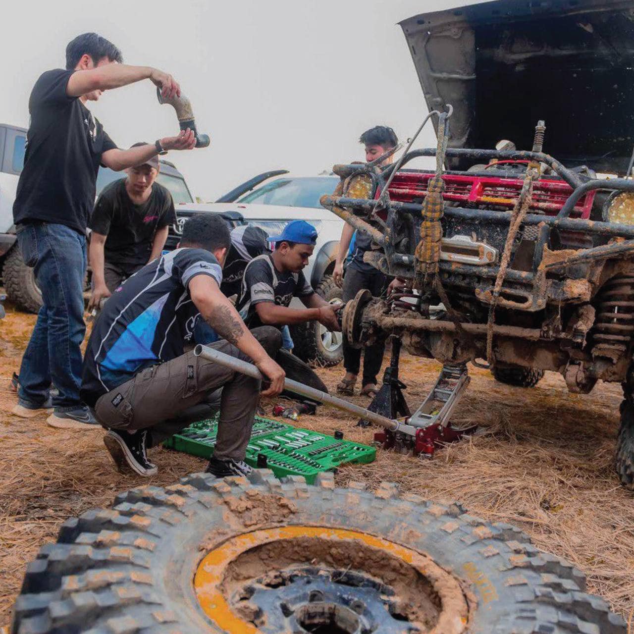 Tire change in the field